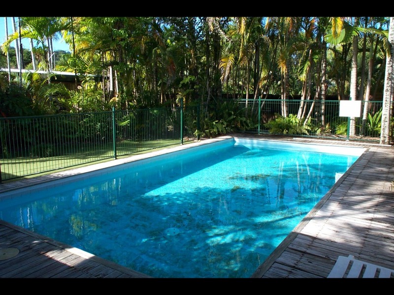 1/379 Mayers Street, Edge Hill QLD 4870