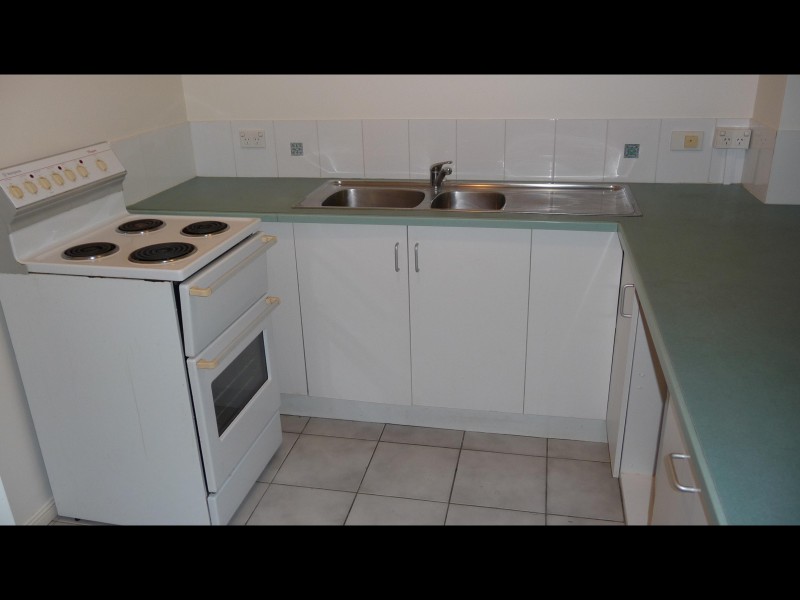 12/36 Springfield Crescent, Manoora QLD 4870