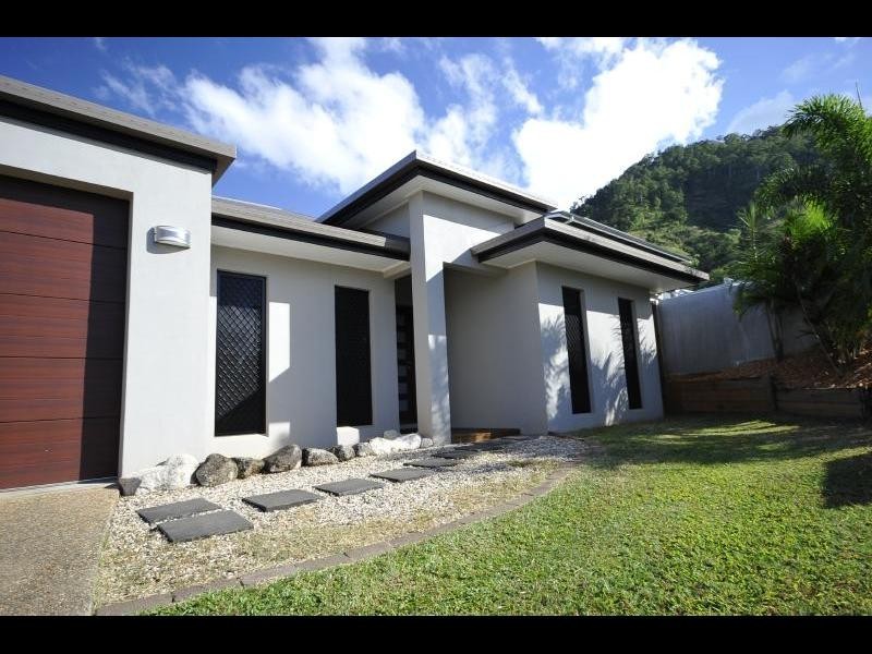 8 Barringtonia Street, Mount Sheridan QLD 4868