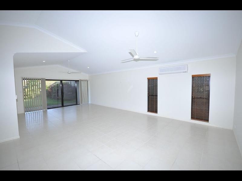8 Barringtonia Street, Mount Sheridan QLD 4868