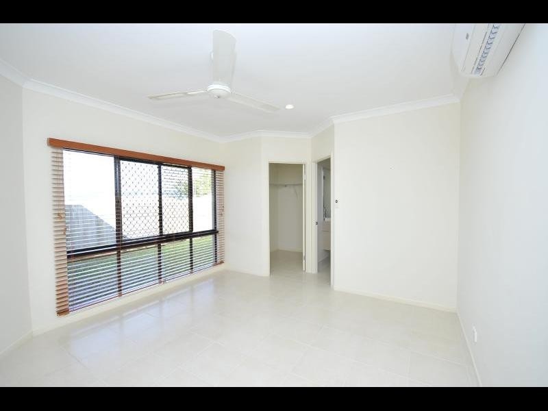 8 Barringtonia Street, Mount Sheridan QLD 4868