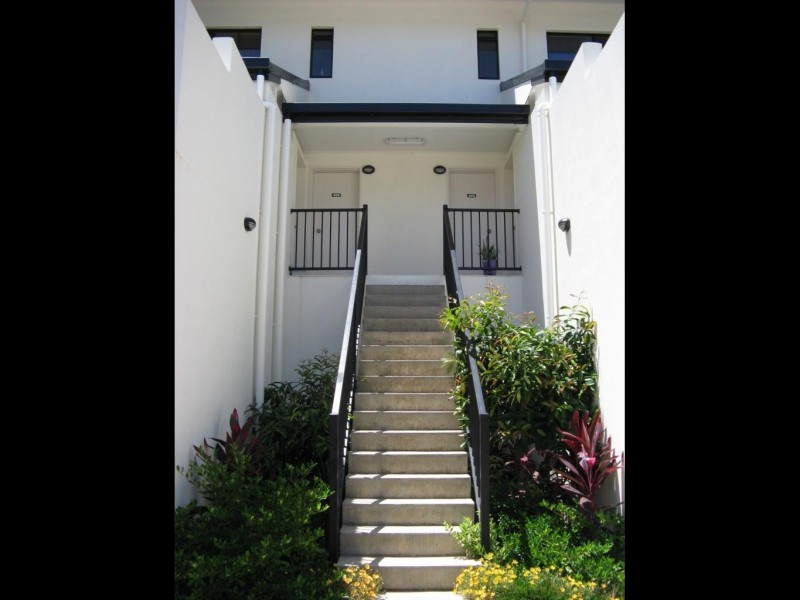 405/11 Charlekata Close, Freshwater QLD 4870