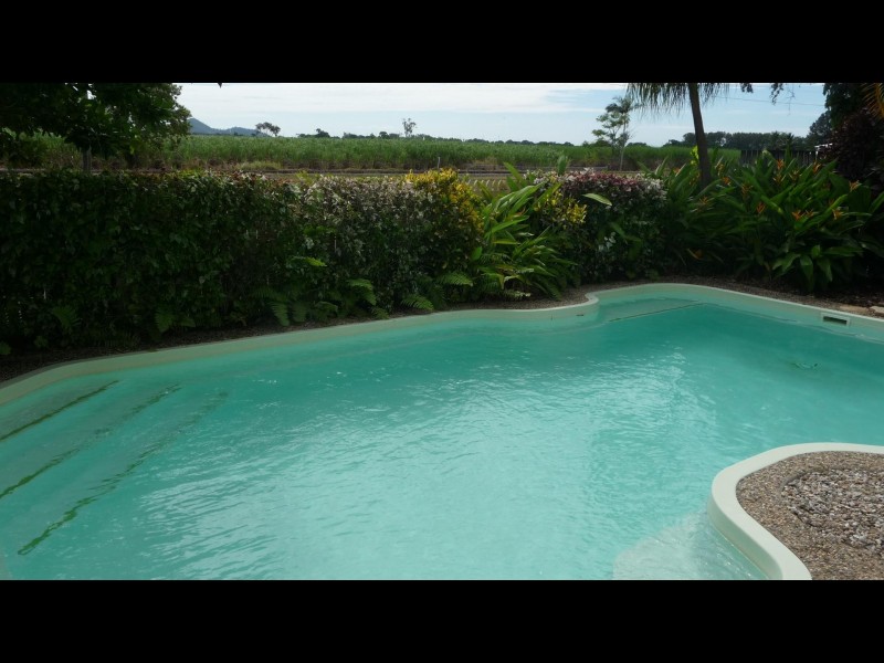 6/215 Kamerunga Road, Freshwater QLD 4870