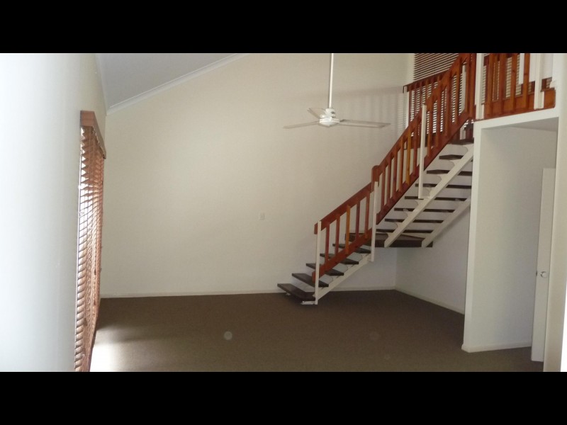6/215 Kamerunga Road, Freshwater QLD 4870