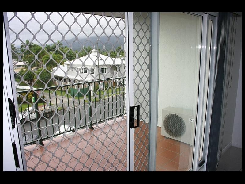13/133 Collins avenue, Edge Hill QLD 4870