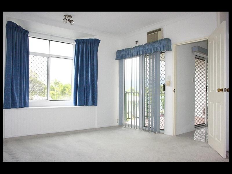 13/133 Collins avenue, Edge Hill QLD 4870