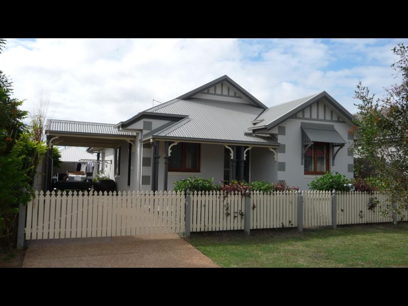 6 Racemosa Street, Mount Sheridan QLD 4868