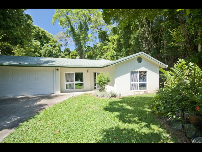 6 Beaman Close, Aeroglen QLD 4870