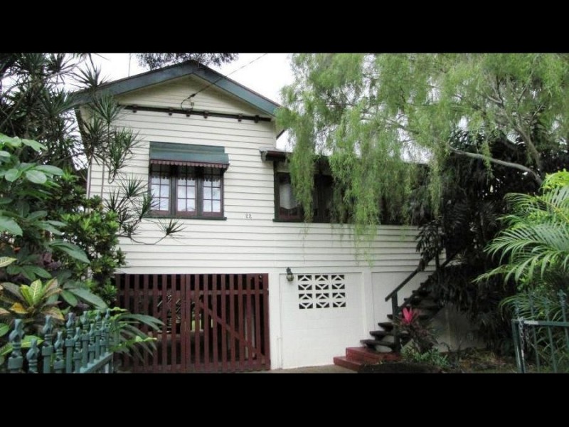 22 Cairns Street, Cairns North QLD 4870