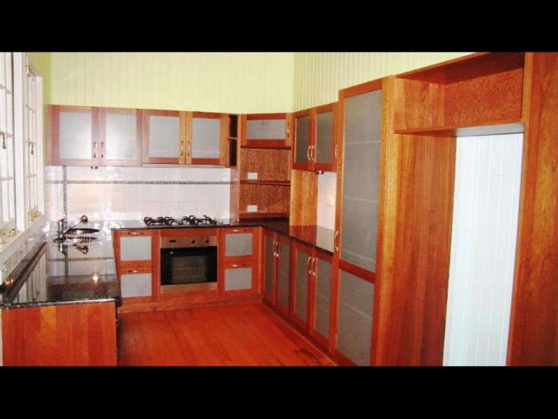 22 Cairns Street, Cairns North QLD 4870