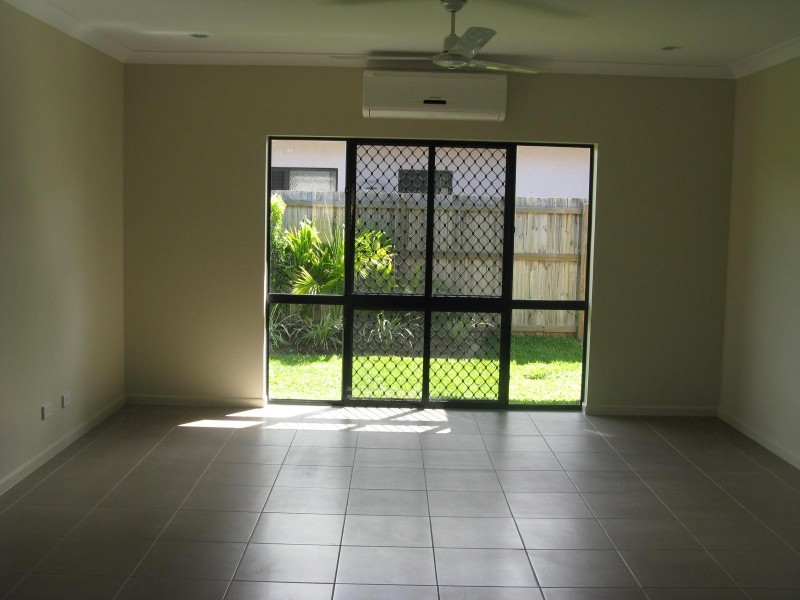 66 Fossilbrook Bend, Trinity Park QLD 4879