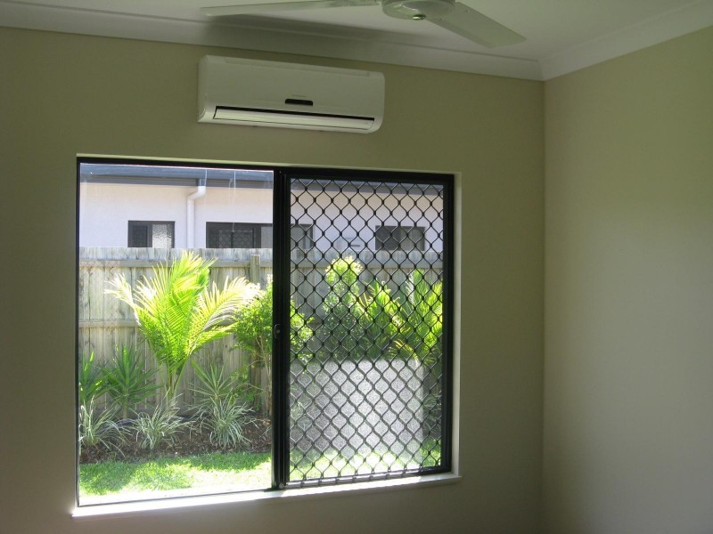 66 Fossilbrook Bend, Trinity Park QLD 4879