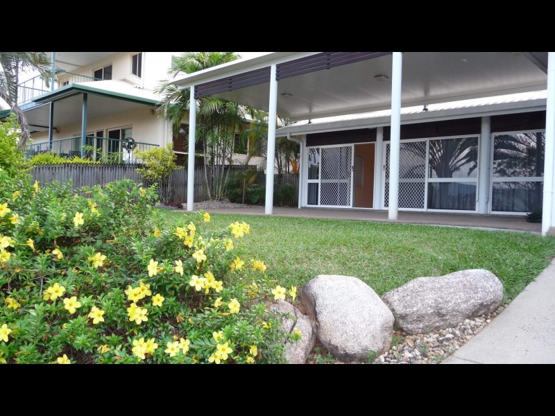 2 Tanganelli Close, Kanimbla QLD 4870