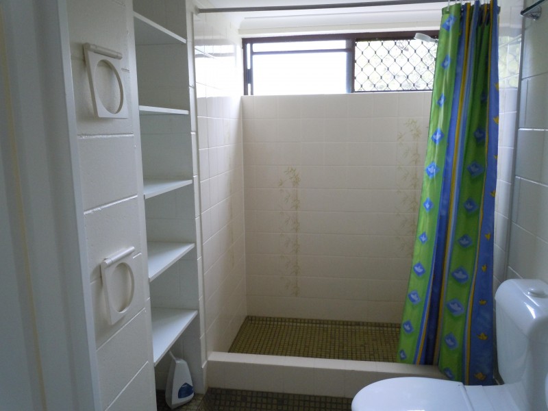 24/6 Hector Close, Westcourt QLD 4870