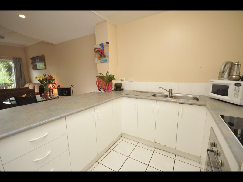 13/40 Springfield Crescent, Cairns QLD 4870