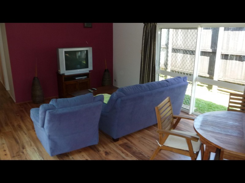 68 Silky Oak, Mooroobool QLD 4870