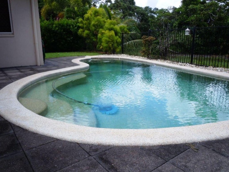 37 Chesterfield Close, Brinsmead QLD 4870
