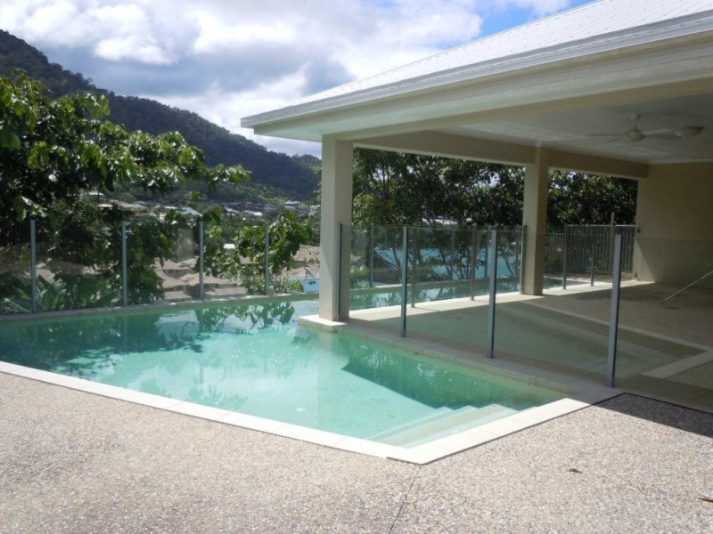 73 Koppen Terrace, Mooroobool QLD 4870