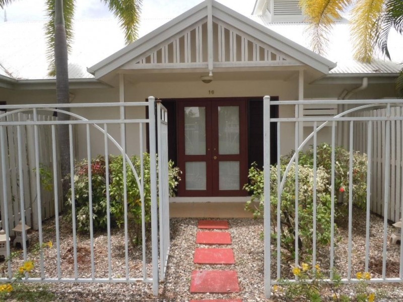 10/28 Oliva Street, Palm Cove QLD 4879