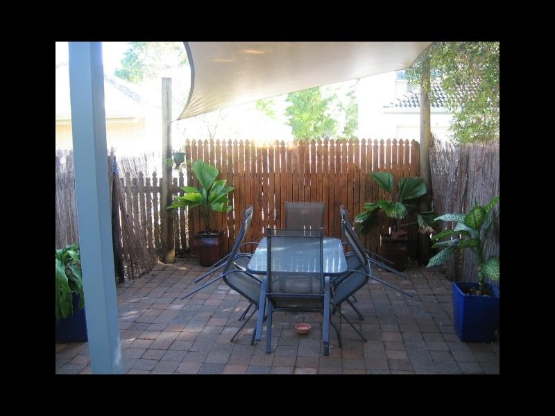 23 2-5 Marella Close, Manoora QLD 4870