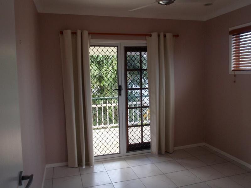 9/15 Springfield Crescent, Manoora QLD 4870