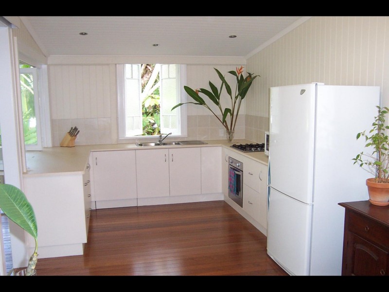 6 Brisbane Street, Parramatta Park QLD 4870