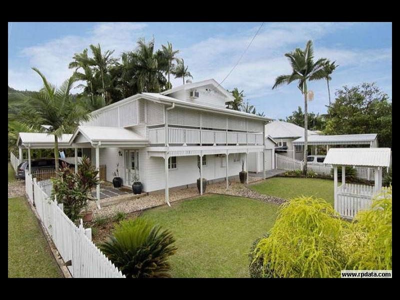 32 Fleming Street, Edge Hill QLD 4870