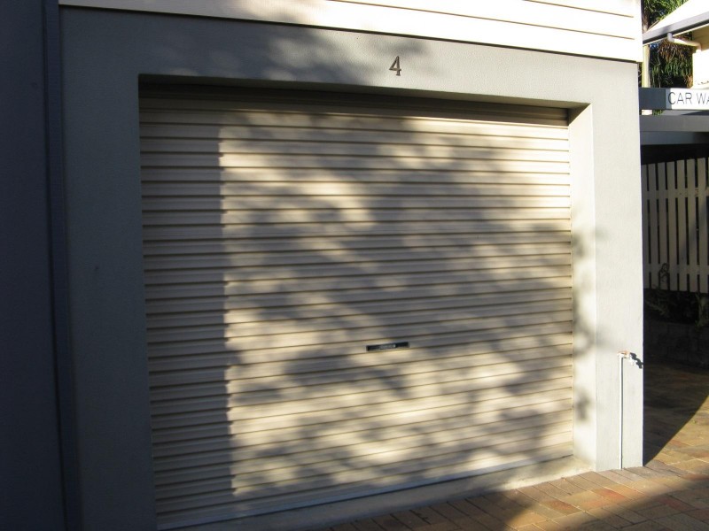 4/4 Vallely Street, Freshwater QLD 4870