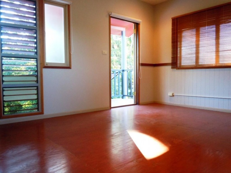 179A Jensen Street, Whitfield QLD 4870