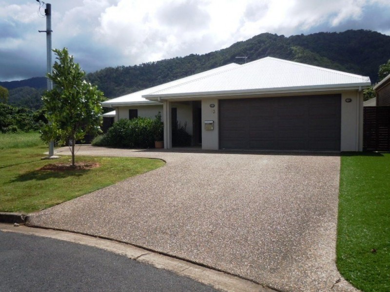 73 Koppen Terrace, Mooroobool QLD 4870