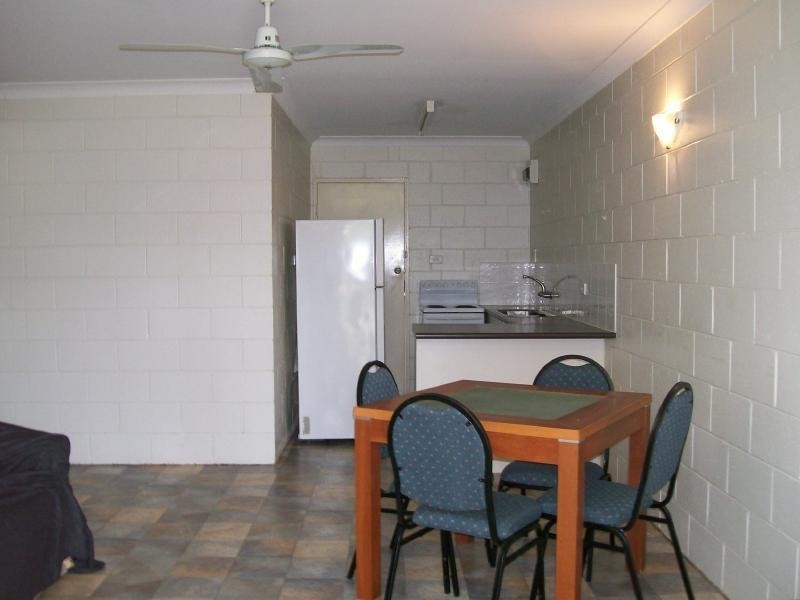 4/50 Alfred Street, Manunda QLD 4870