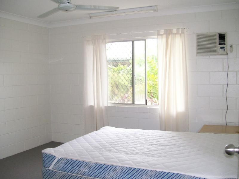 4/50 Alfred Street, Manunda QLD 4870