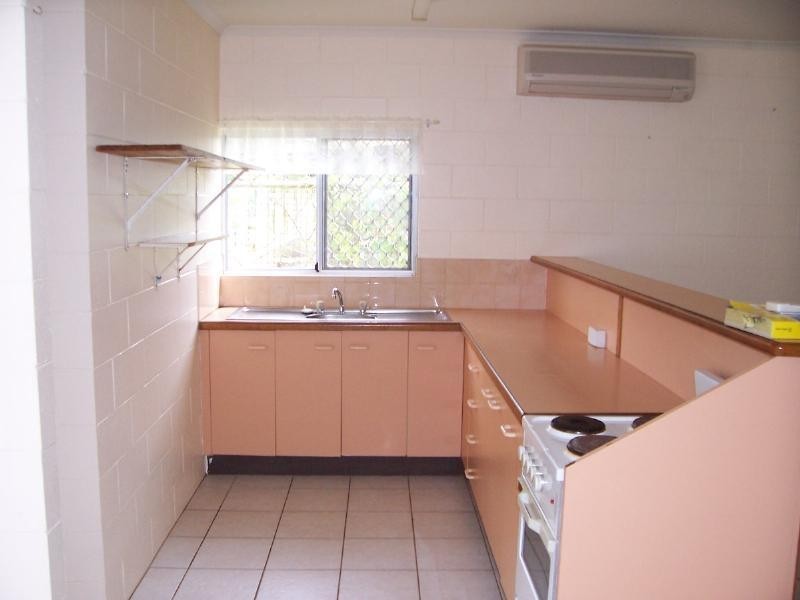 18 Arizona Crescent, White Rock QLD 4868