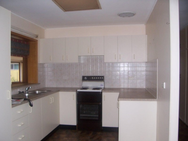 3 Arrunga Close, Woree QLD 4868
