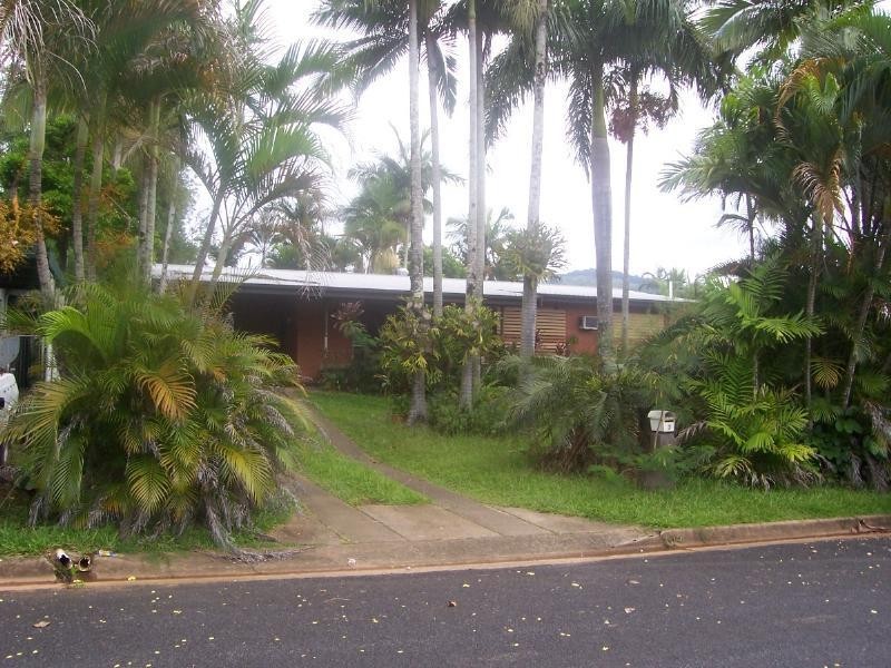 3 Arrunga Close  Woree, Cairns QLD 4870