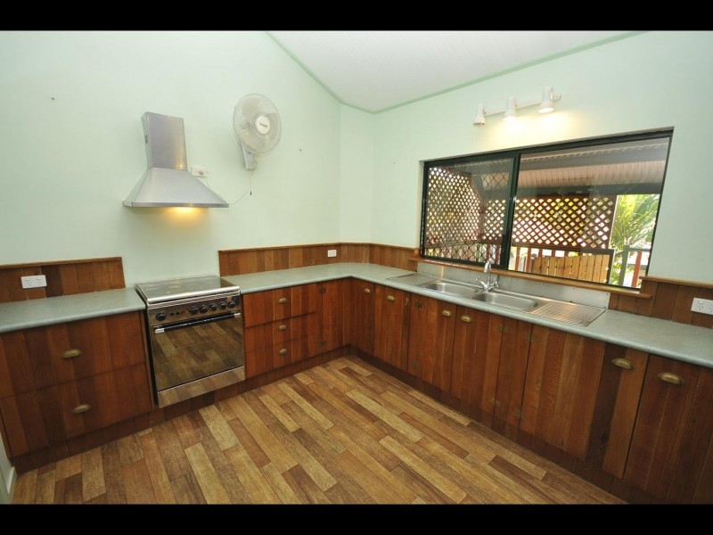 4 Ascendant Close, Bentley Park QLD 4869