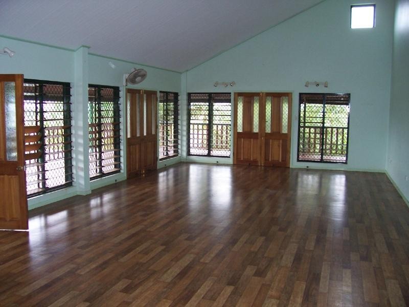 4 Ascendant Close ‘Bentley Park’, Cairns QLD 4870