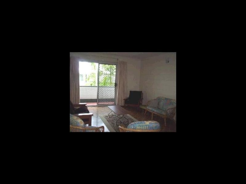 2/207 Abbott Street, Cairns QLD 4870