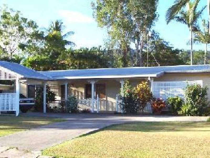 34 Boden Street, Edge Hill QLD 4870