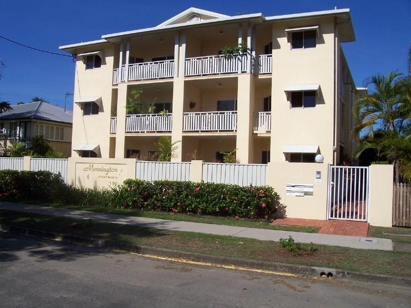 3/190 Buchan Street, Westcourt QLD 4870