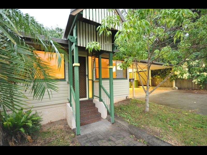 13 Dalziel Street, Stratford QLD 4870