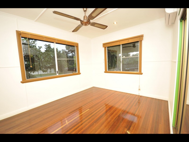 13 Dalziel Street, Stratford QLD 4870