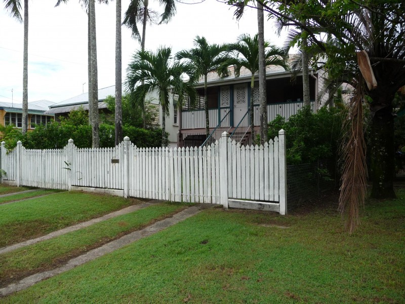 368 Draper Street, Parramatta Park QLD 4870