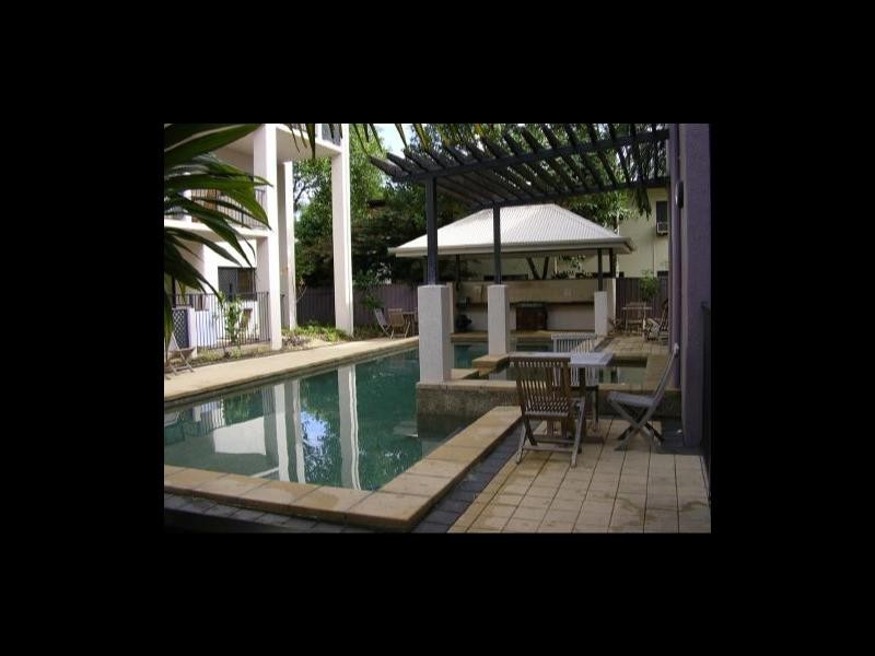 2/157 Grafton Street, Cairns QLD 4870