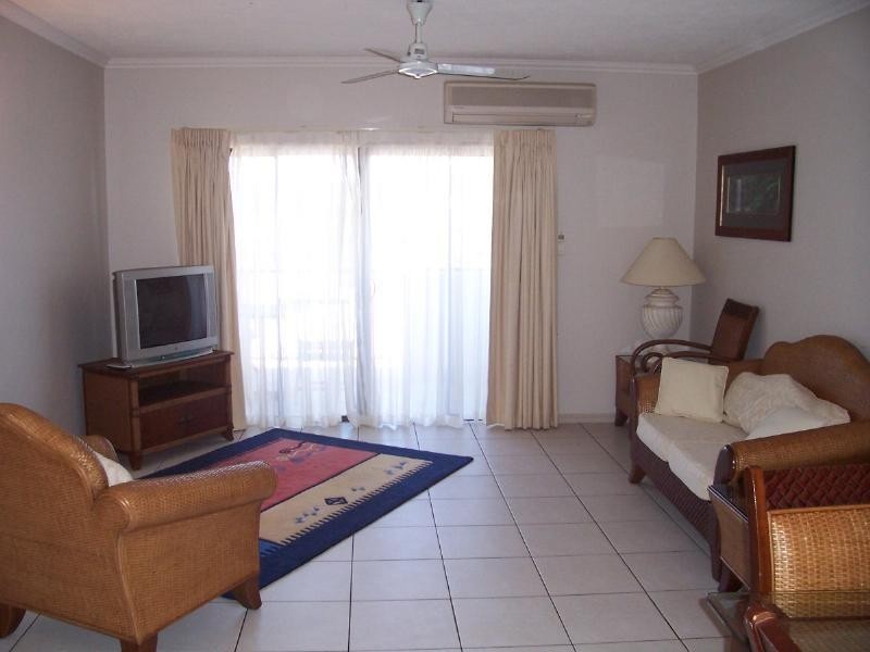 2/157 Grafton Street, Cairns QLD 4870