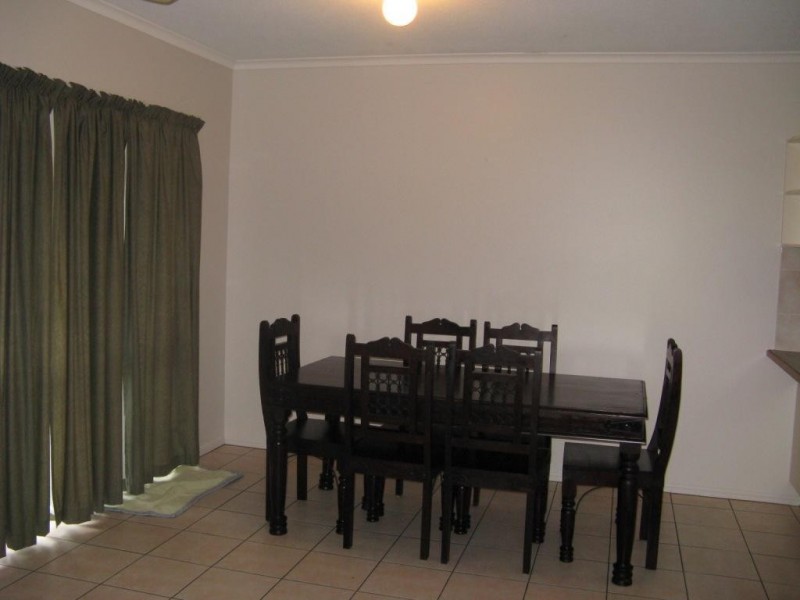 10/1 Grantala Street, Manoora QLD 4870