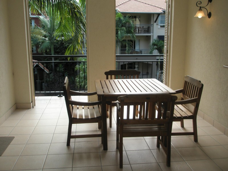 1316/2 Greenslopes Street “The Lakes”, Edge Hill QLD 4870