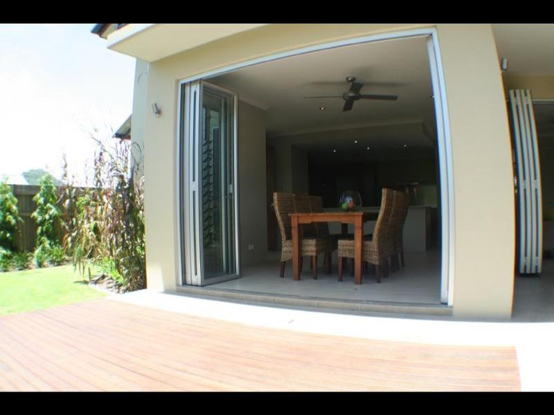 3/110 Harbour ‘Blue Water Harbour’, Trinity Park QLD 4879