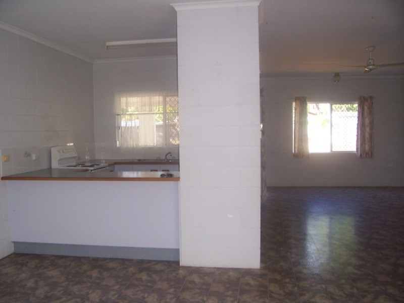 17 Hay Street, Mount Sheridan QLD 4868