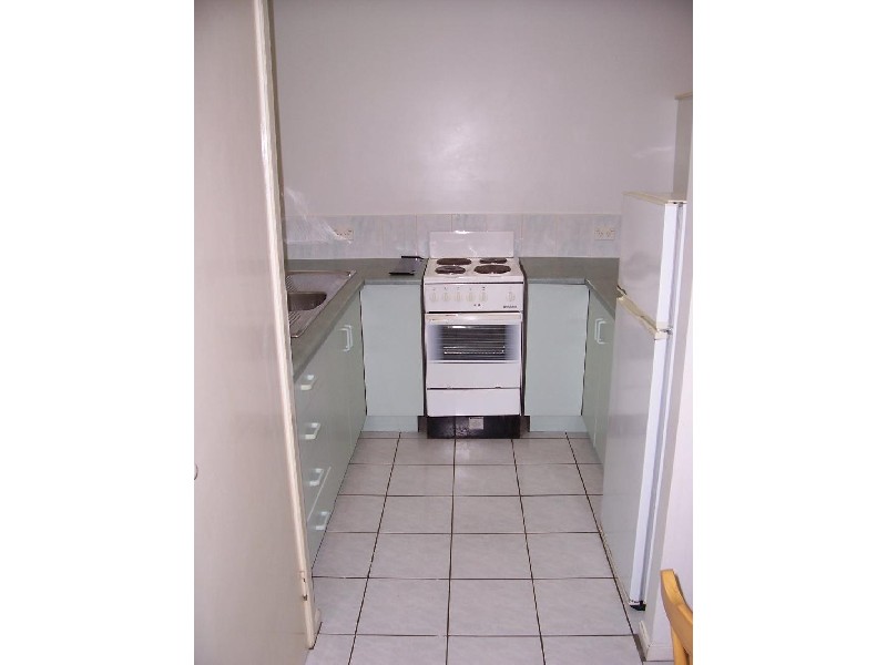 18/4-5 Hollett Close, Manunda QLD 4870